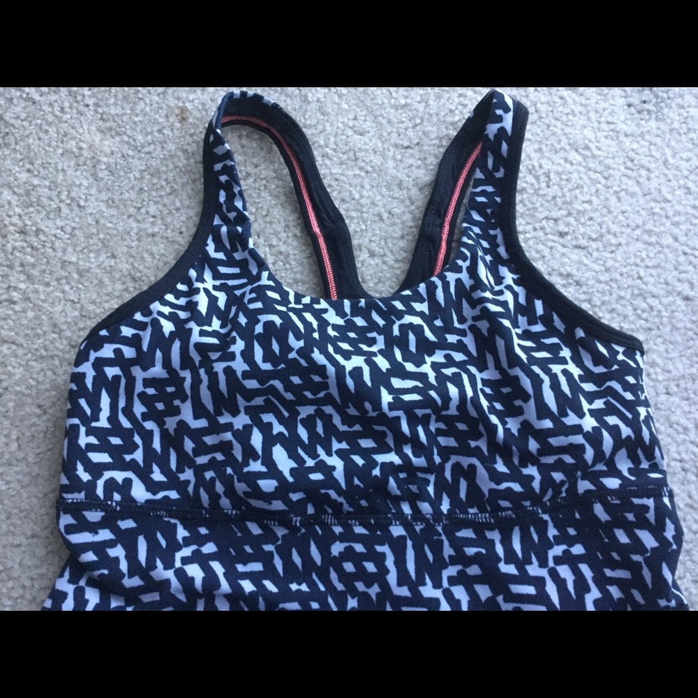 Lululemon workout tank